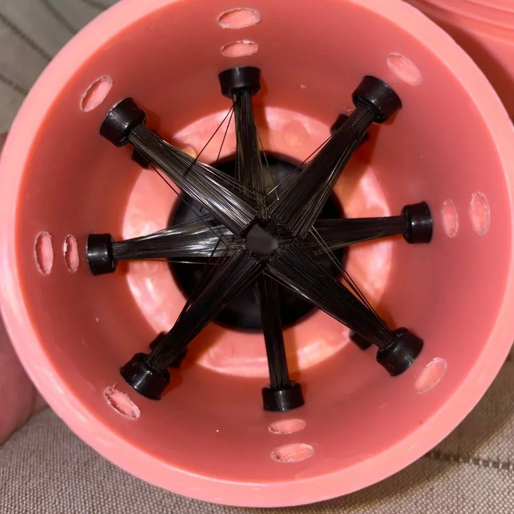 Paw Plunger Pink Paw Cleaner